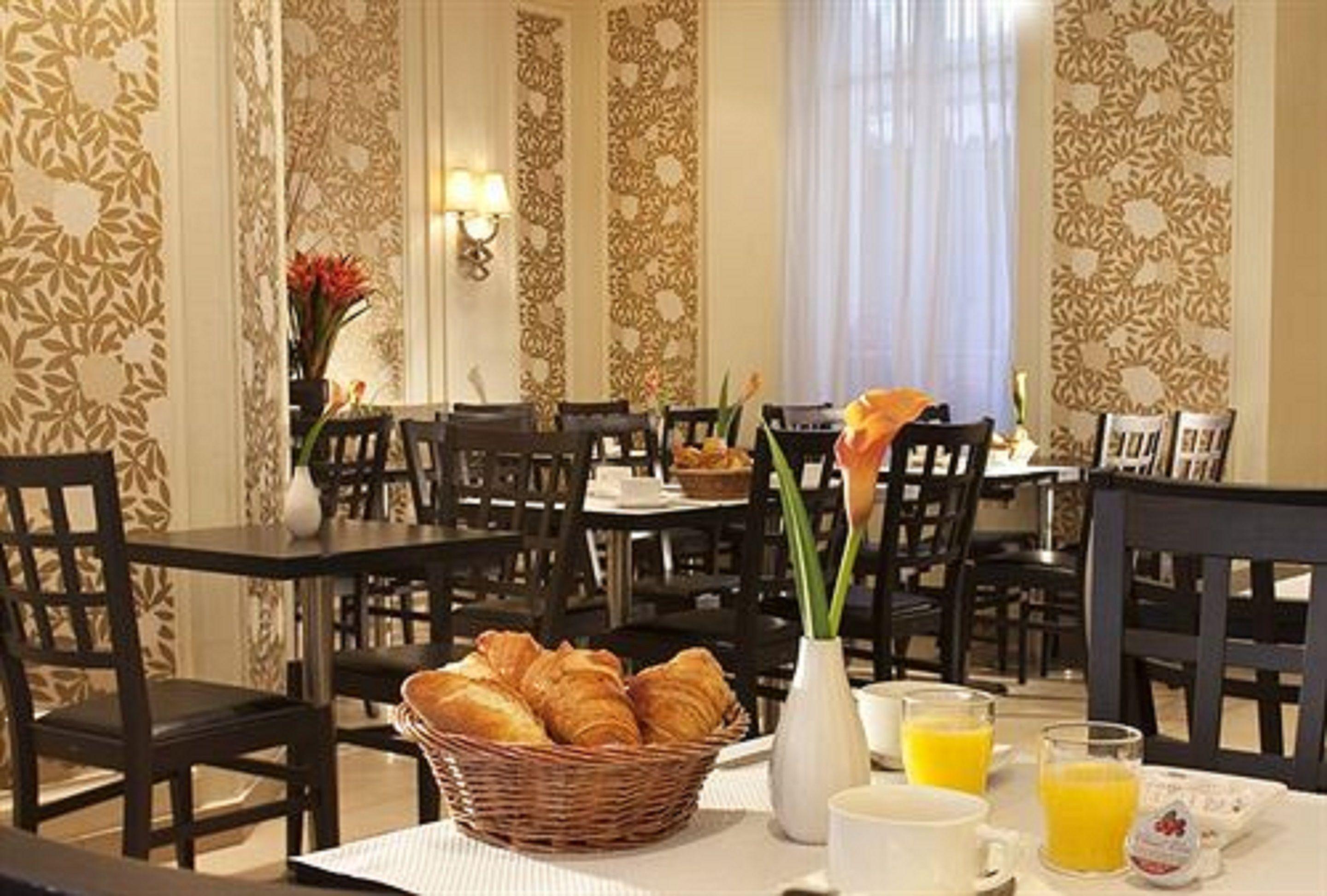 Gerando Hotel